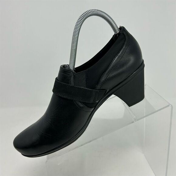 Abeo Raine Black Leather Slip-On Ankle Bootie Pumps Size 8 Neutral Fall - Picture 3 of 10